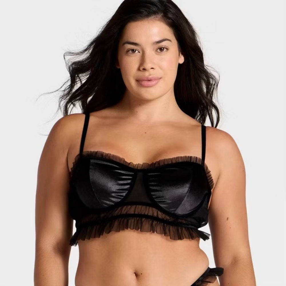 Auden Elegant Whimsigoth Babydoll Velvet & Mesh Pleated Black Bralette